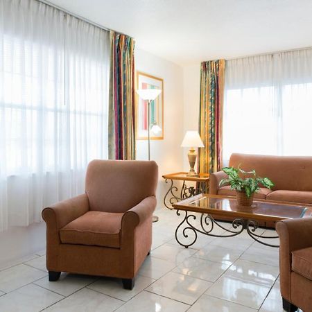 Carriage House Resort Deerfield Beach Esterno foto