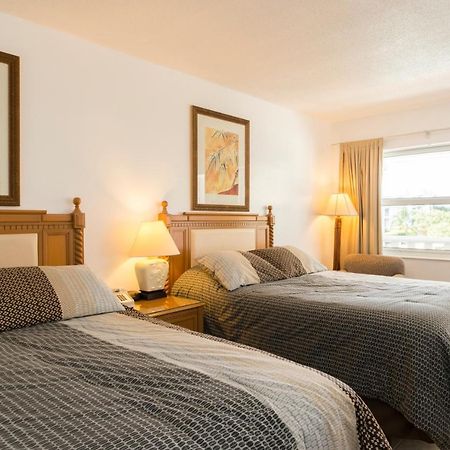 Carriage House Resort Deerfield Beach Esterno foto